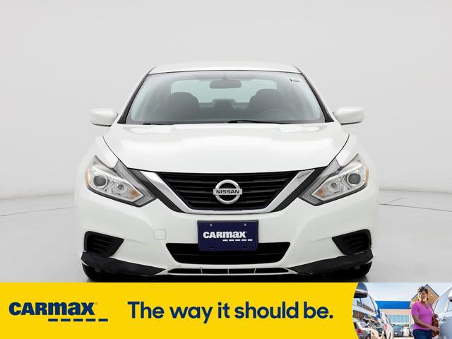 2016 nissan altima s