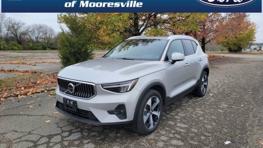 2024 Volvo XC40