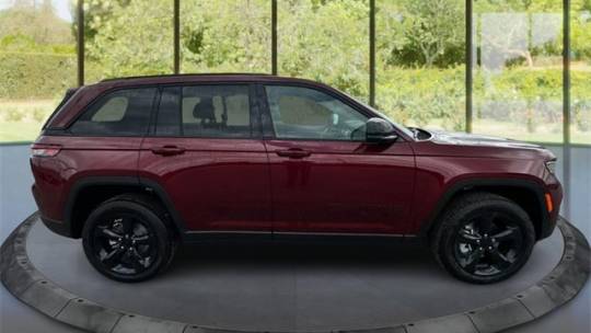 2024 Jeep Grand Cherokee