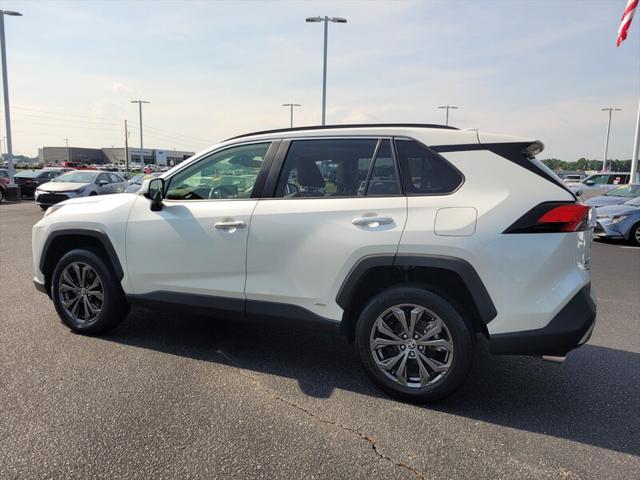 2022 toyota rav4 hybrid se