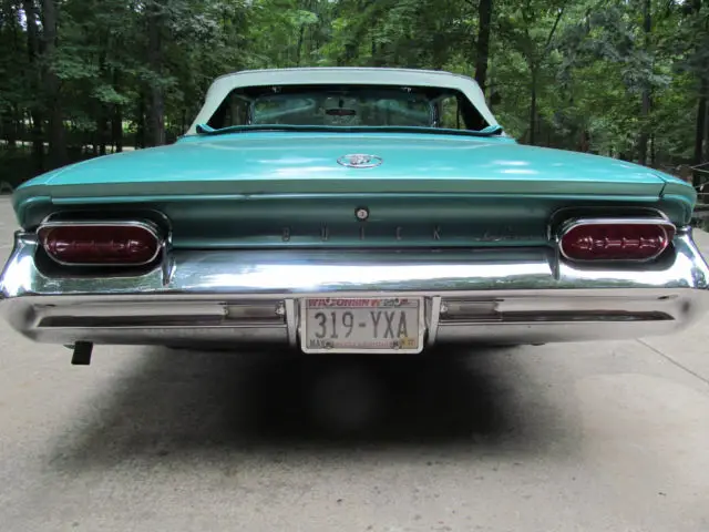 nice running & looking 1961 buick lesabre convertible !