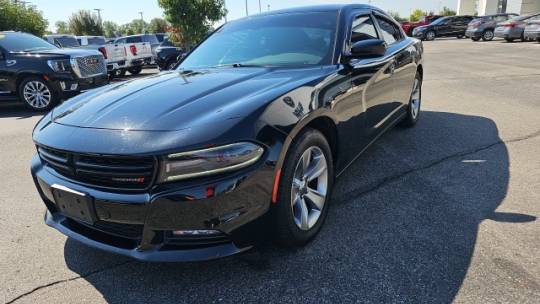 2016 dodge charger sxt