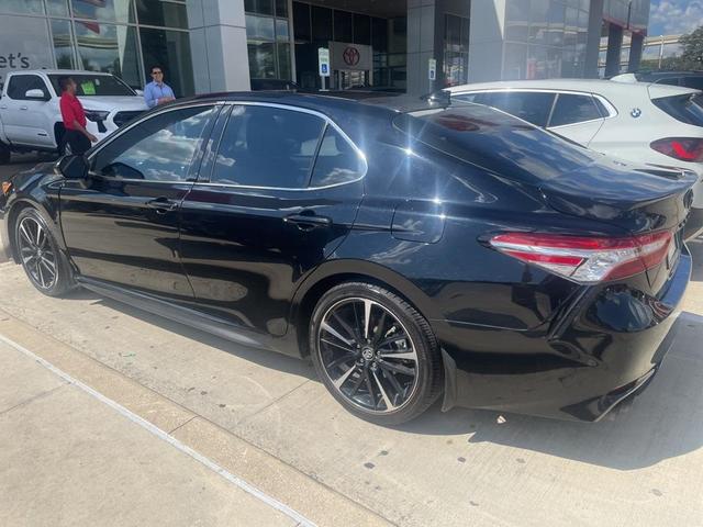 2020 toyota camry xse