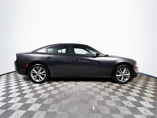 2022 dodge charger sxt