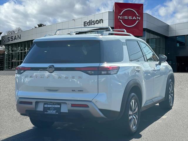 2023 nissan pathfinder sl 4wd