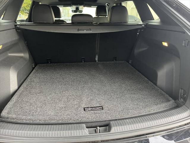 2022 volkswagen atlas cross sport 3.6l v6 sel r-line