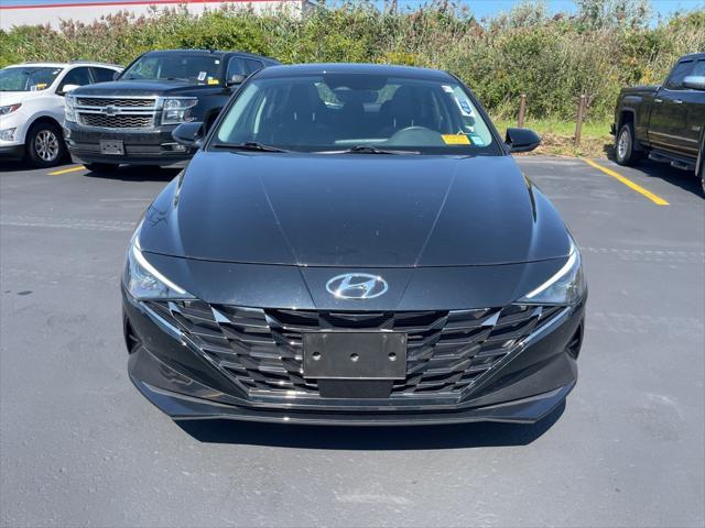 2022 hyundai elantra sel