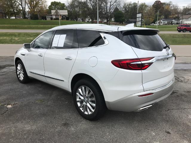 2019 buick enclave essence
