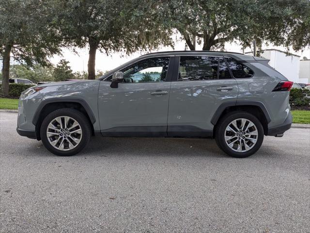 2019 toyota rav4 xle