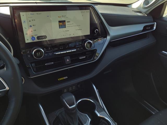 2023 toyota highlander hybrid platinum