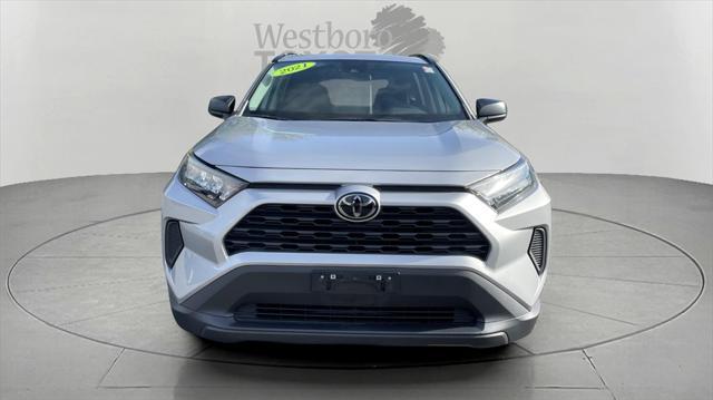 2021 toyota rav4 le