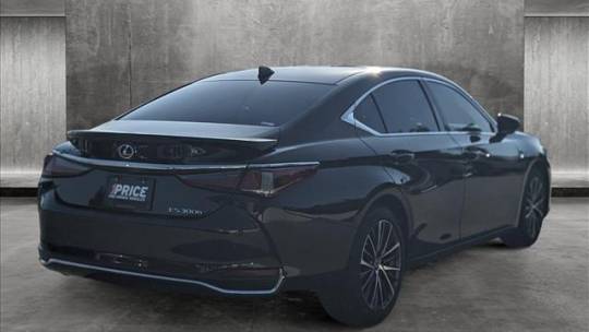 2024 Lexus ES