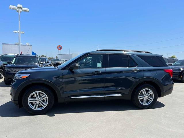 2022 ford explorer xlt