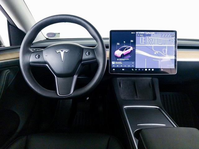 2024 tesla model y long range