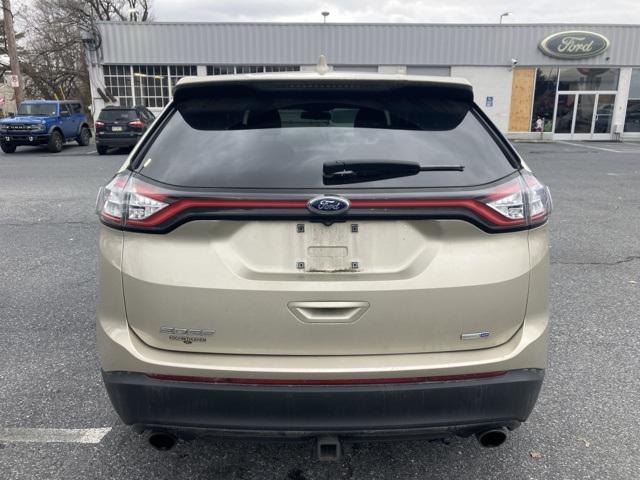 2018 ford edge se
