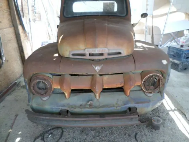 1951 ford f1 short bed .one owner family since new , clean title