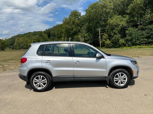 2014 volkswagen tiguan auto s