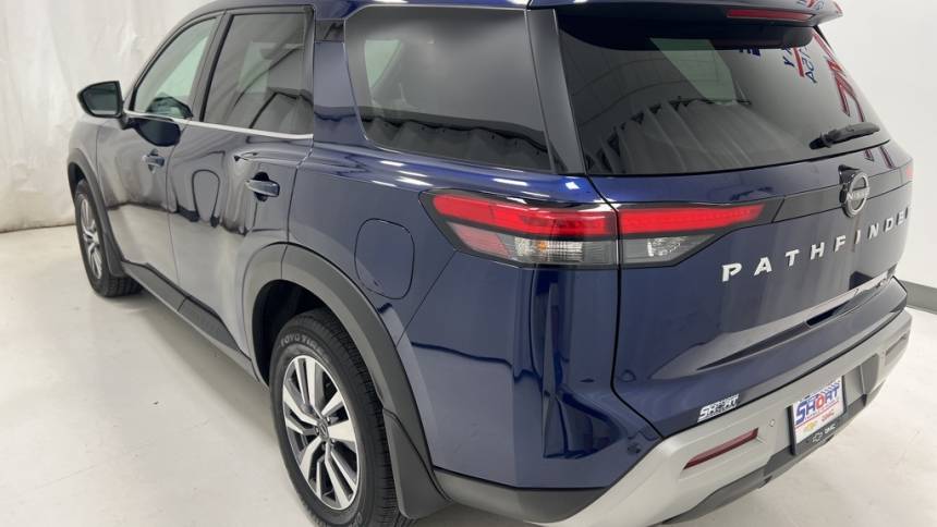 2023 nissan pathfinder sl