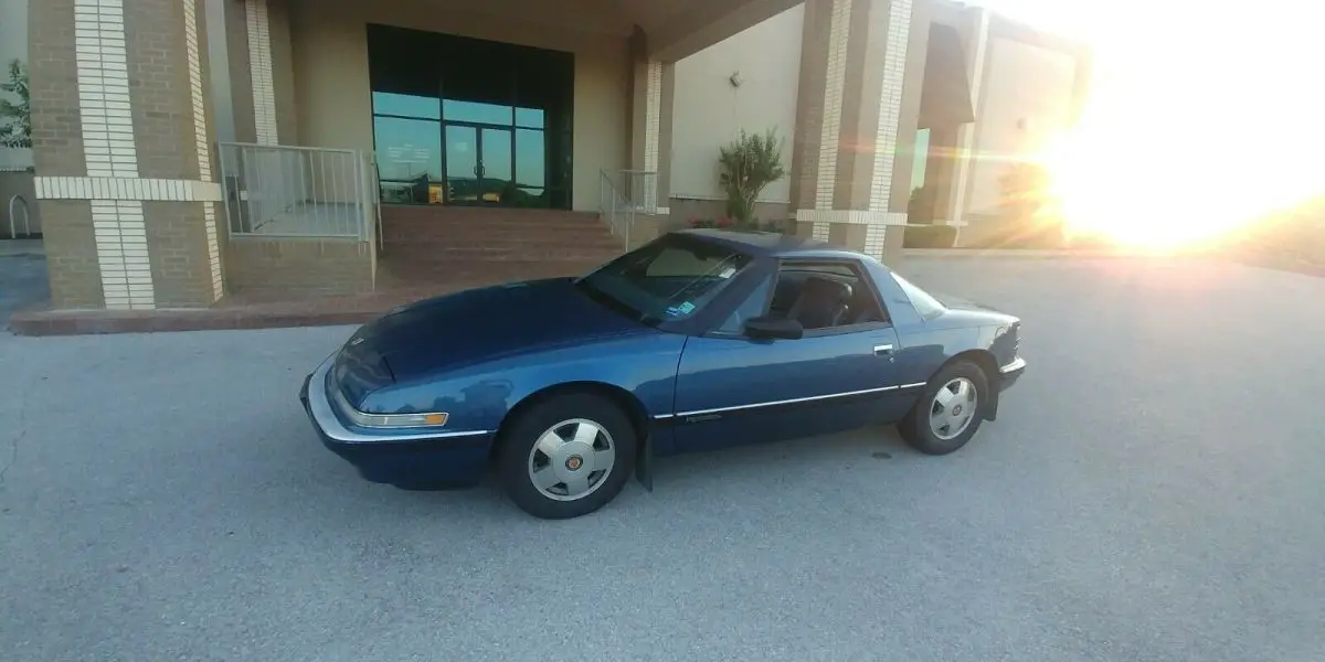 gray 1988 buick reatta