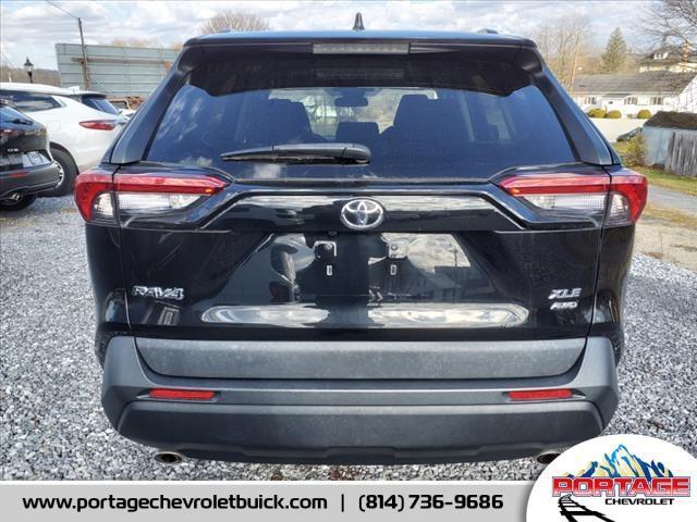 2021 toyota rav4 xle