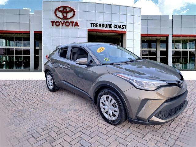 2021 toyota c-hr le