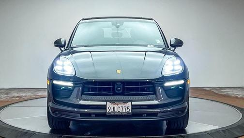 2024 porsche macan