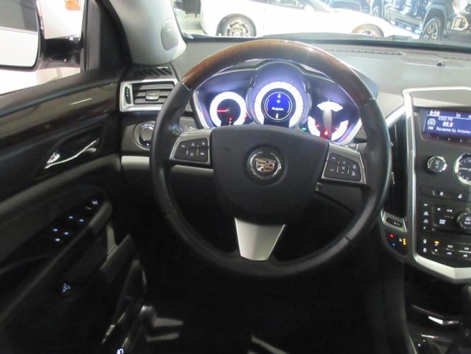 used 2010 cadillac srx 2wd luxury green bay, wi 54303 for sale in green bay, wisconsin