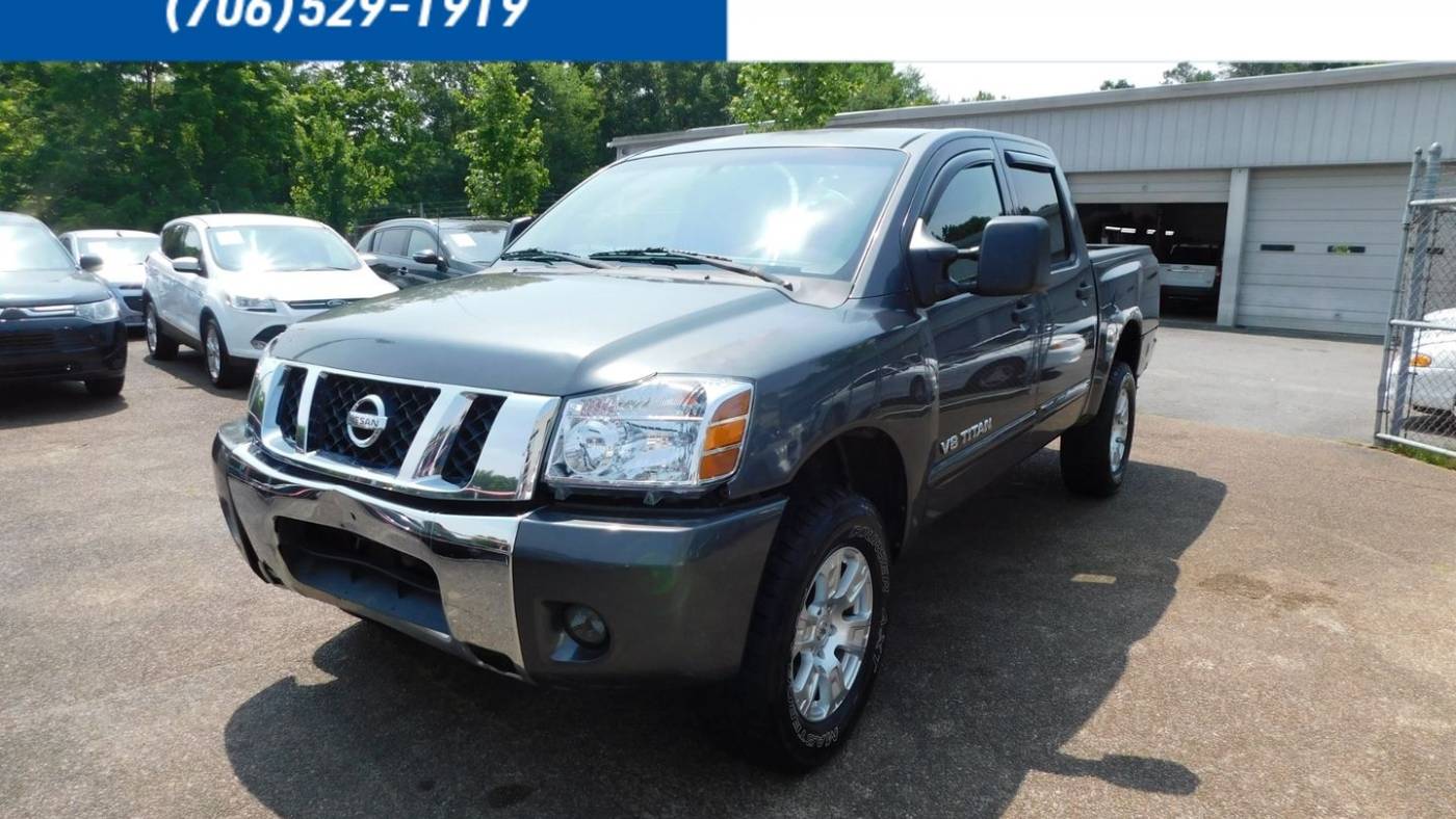 2008 nissan titan se