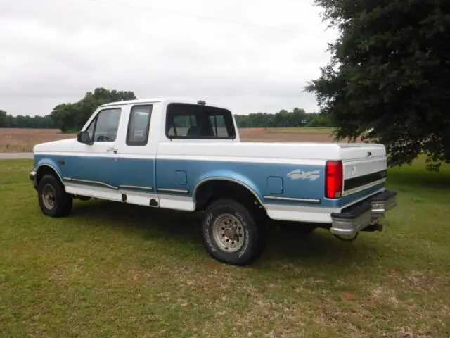 1993 ford f-150 xlt 4x4 pickup truck 5.0 liter engine. turn key drive home