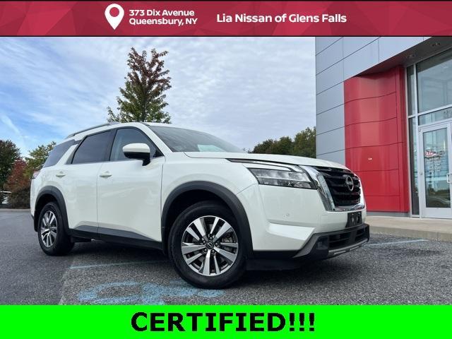2022 nissan pathfinder sl