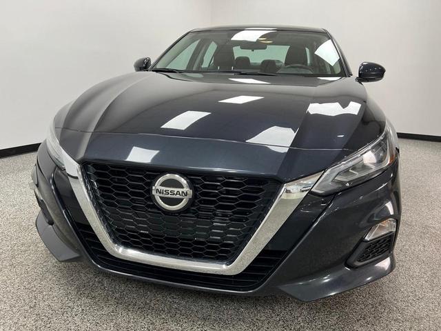 2022 nissan altima 2.5 sv