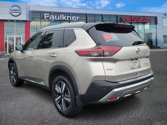 2021 nissan rogue platinum