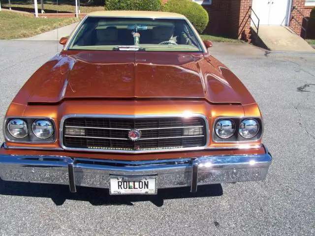 1973 gran torino sport show car