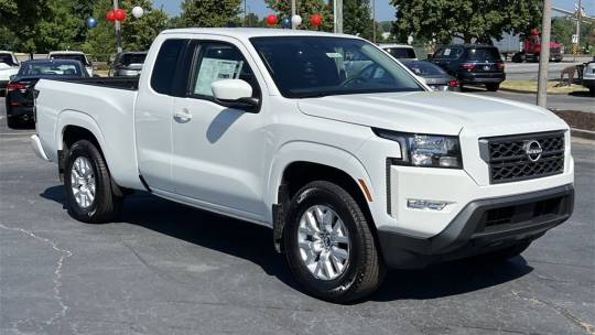 2024 Nissan Navara (Frontier) sv