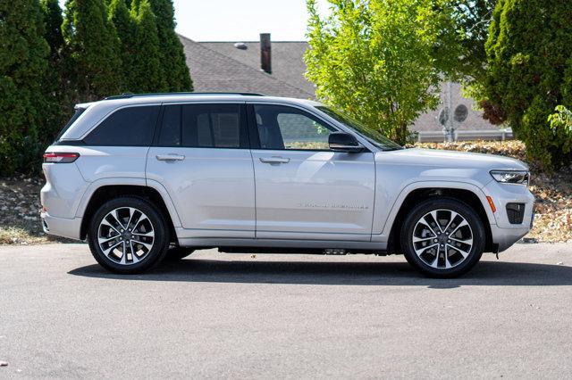 2024 jeep grand cherokee 4xe overland