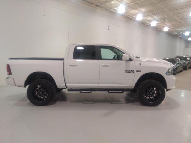 2018 ram 1500 night