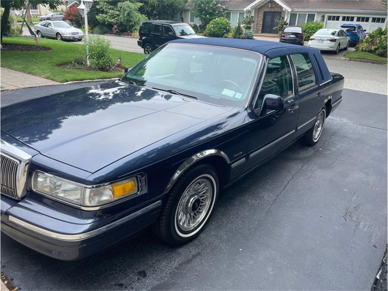 1997 lincoln town car