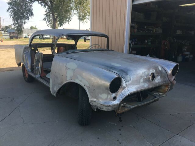 1955 oldsmobile super 88 holiday hardtop 324ci,4bbl coral/shell beige