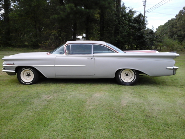 1959 oldsmobile dynamic 88 two door hardtop