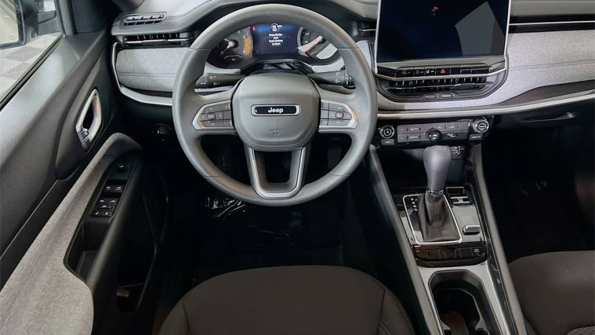2023 jeep compass sport
