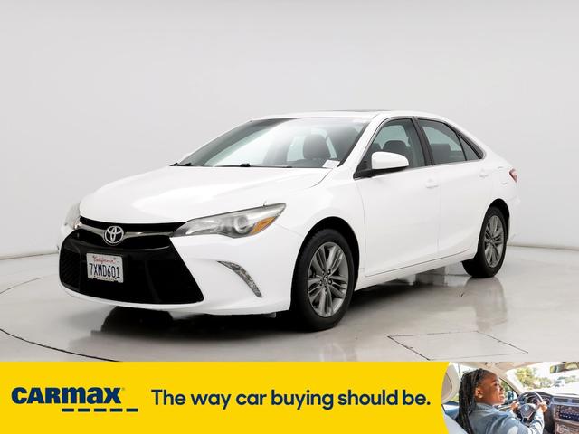 2017 toyota camry se