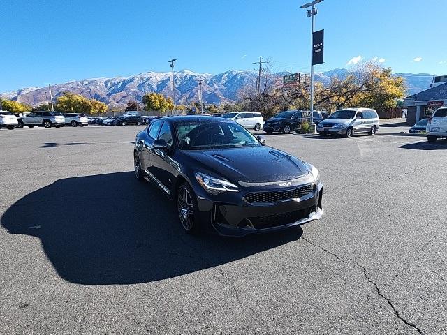 2023 kia stinger gt2