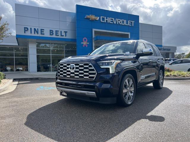 2024 toyota sequoia base