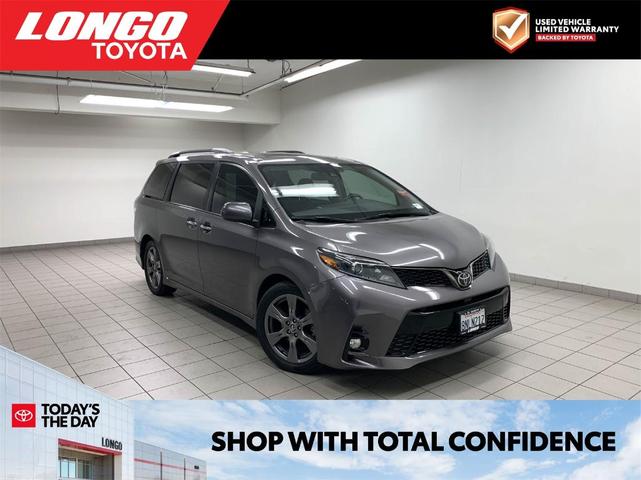 2020 toyota sienna se premium