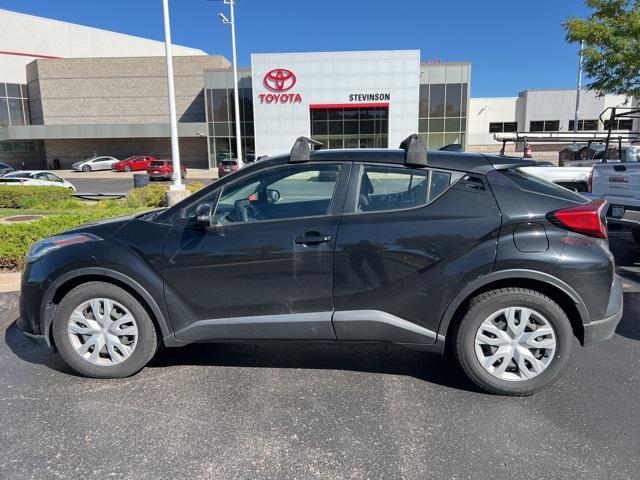 2021 toyota c-hr le