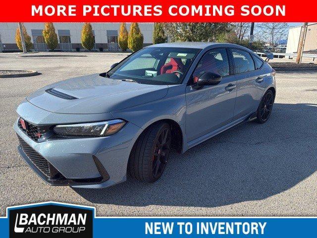2024 honda civic type r base