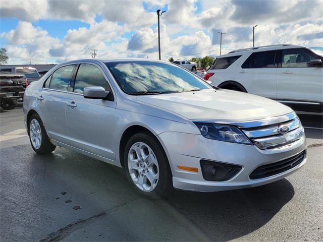 2011 ford fusion se