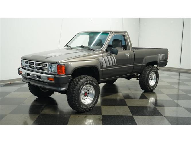 1988 toyota pickup in lithia springs, georgia