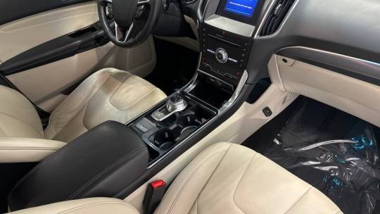 2019 Ford Edge