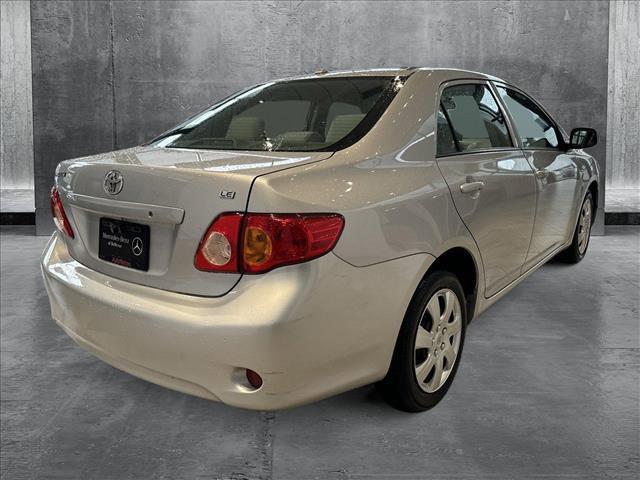 2010 toyota corolla le
